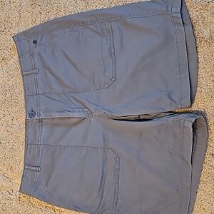 LL Bean Favorite fit shorts